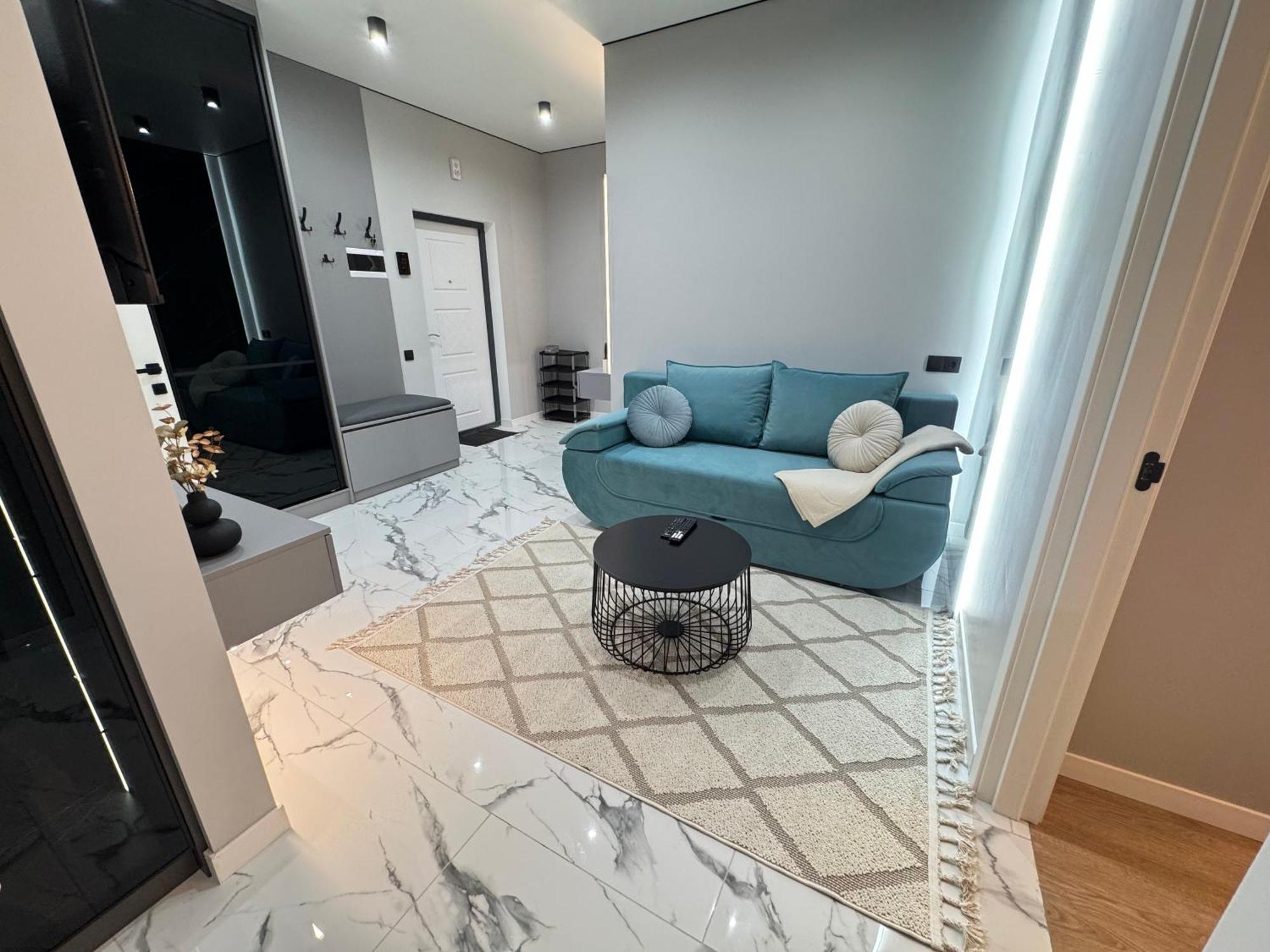 Two Bedroom Apartment In The Center, With Parking, Address Avram Iancu 32 Chisinau Luaran gambar