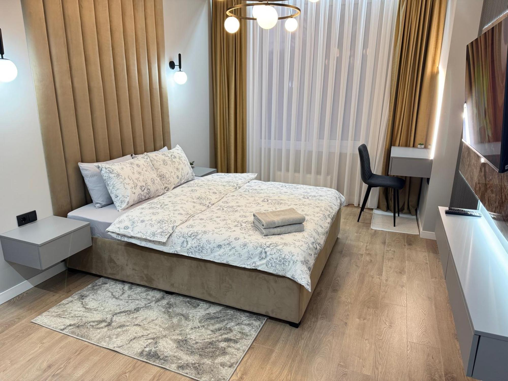 Two Bedroom Apartment In The Center, With Parking, Address Avram Iancu 32 Chisinau Luaran gambar